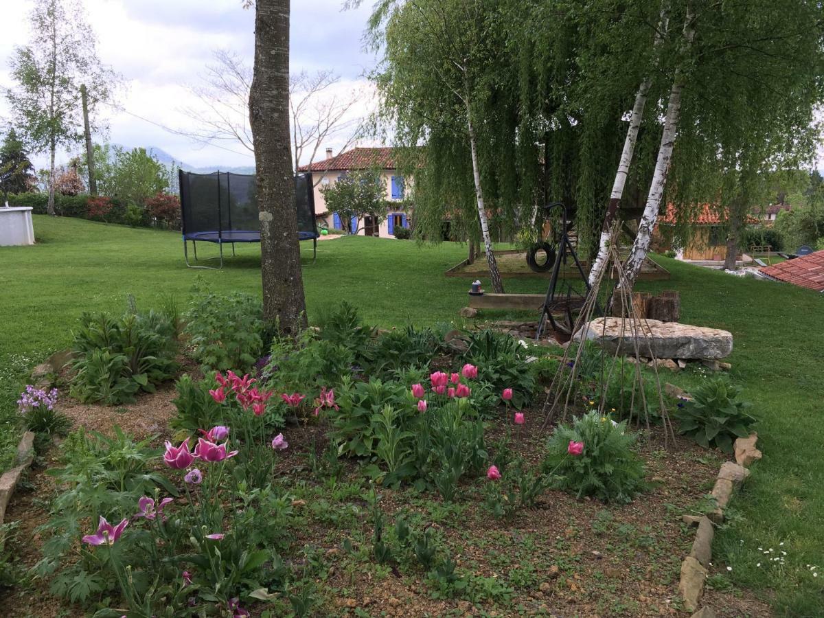 Gite colombe des bois Estadens Extérieur photo